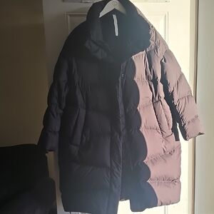 Women's Black Puffer Jacket